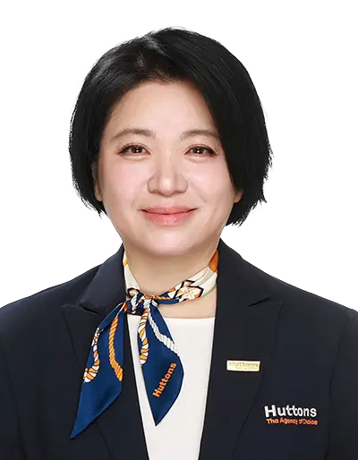 R012033F Anna Wong